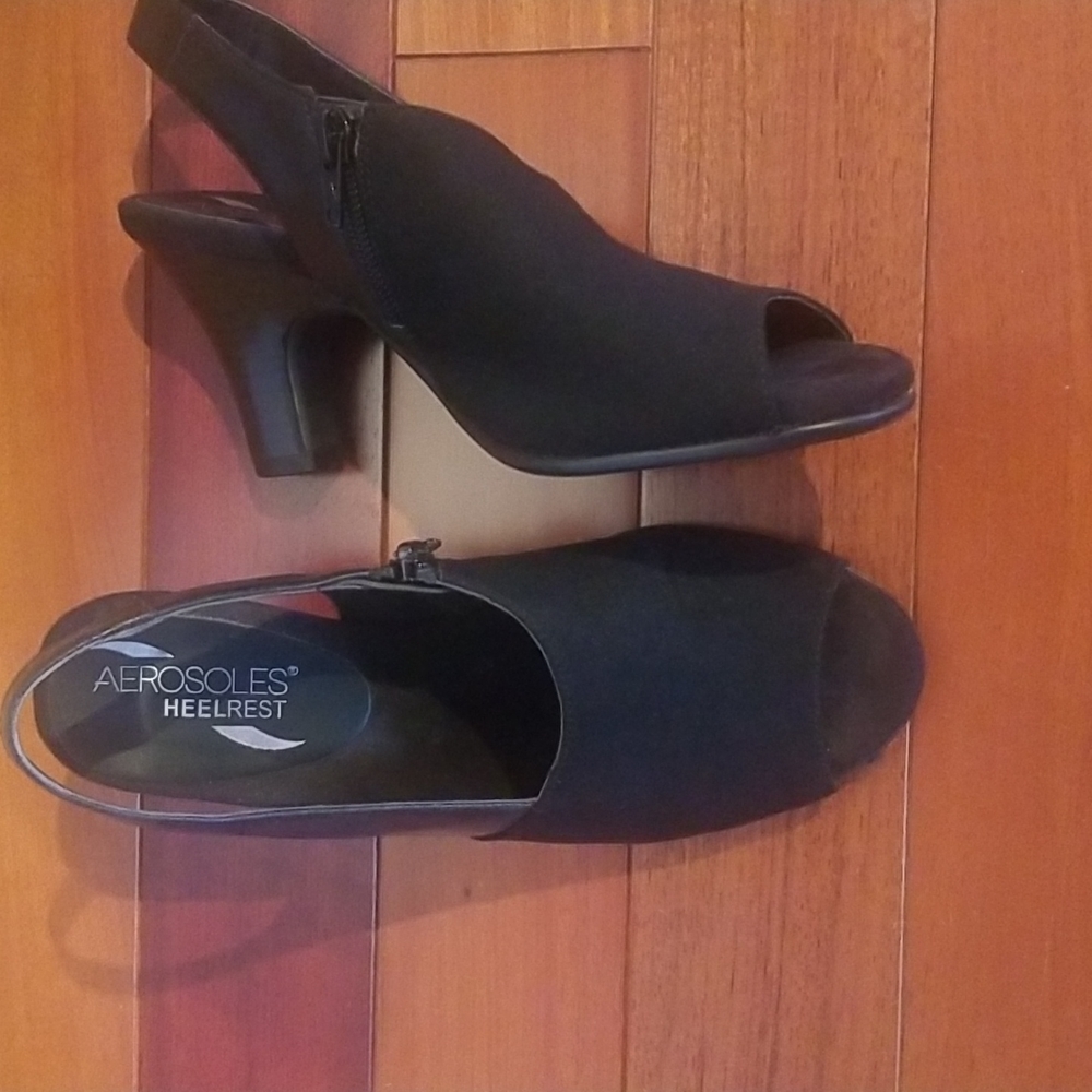 Aerosoles comfy as a 3in heel can be, black fabric upper sandals, size 6.  NIB